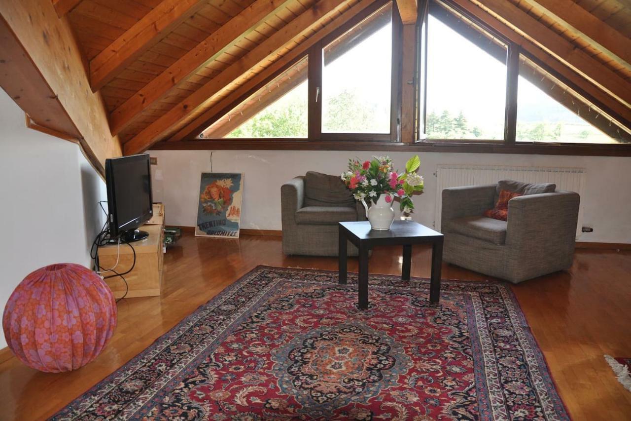 דירות Calavino Casa Al Parco מראה חיצוני תמונה